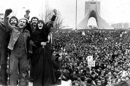 به مناسبت آغاز چهل و سومین سالروز پیروزی شکوهمند انقلاب اسلامی