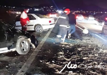 ۶ مصدوم و کشته در دو تصادف رانندگی در محورهای مواصلاتی شیراز